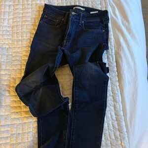 721 Levi Jean high rise skinny
